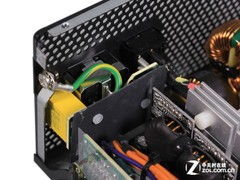 卓越內核，穩定基石 深入解析骨伽GX1050三代電源的PCB與內部設計